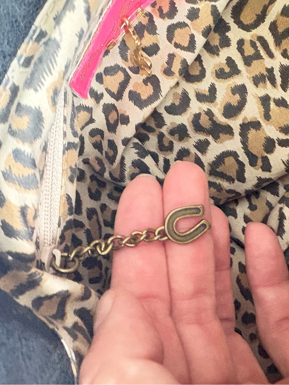 authentic Betsey Johnson Y2K vintage punk glam shoulder bag 🖤 - Picture 7 of 16